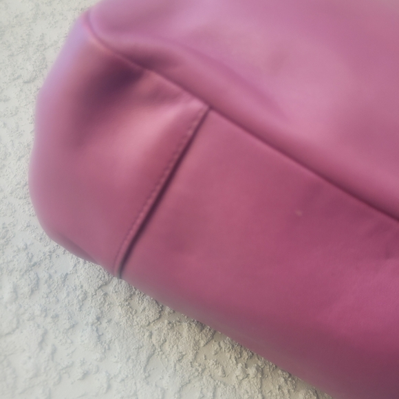 Coach Plum Leather Shoulder Bag - Picture 8 of 15